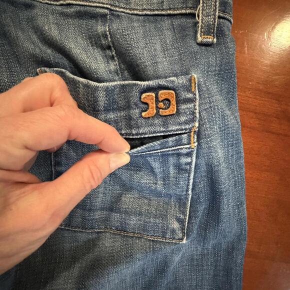 Joe's Jeans Harvey Wash Bermuda Shorts Blue Denim Size 27 Stretch Walking Shorts - Picture 5 of 15